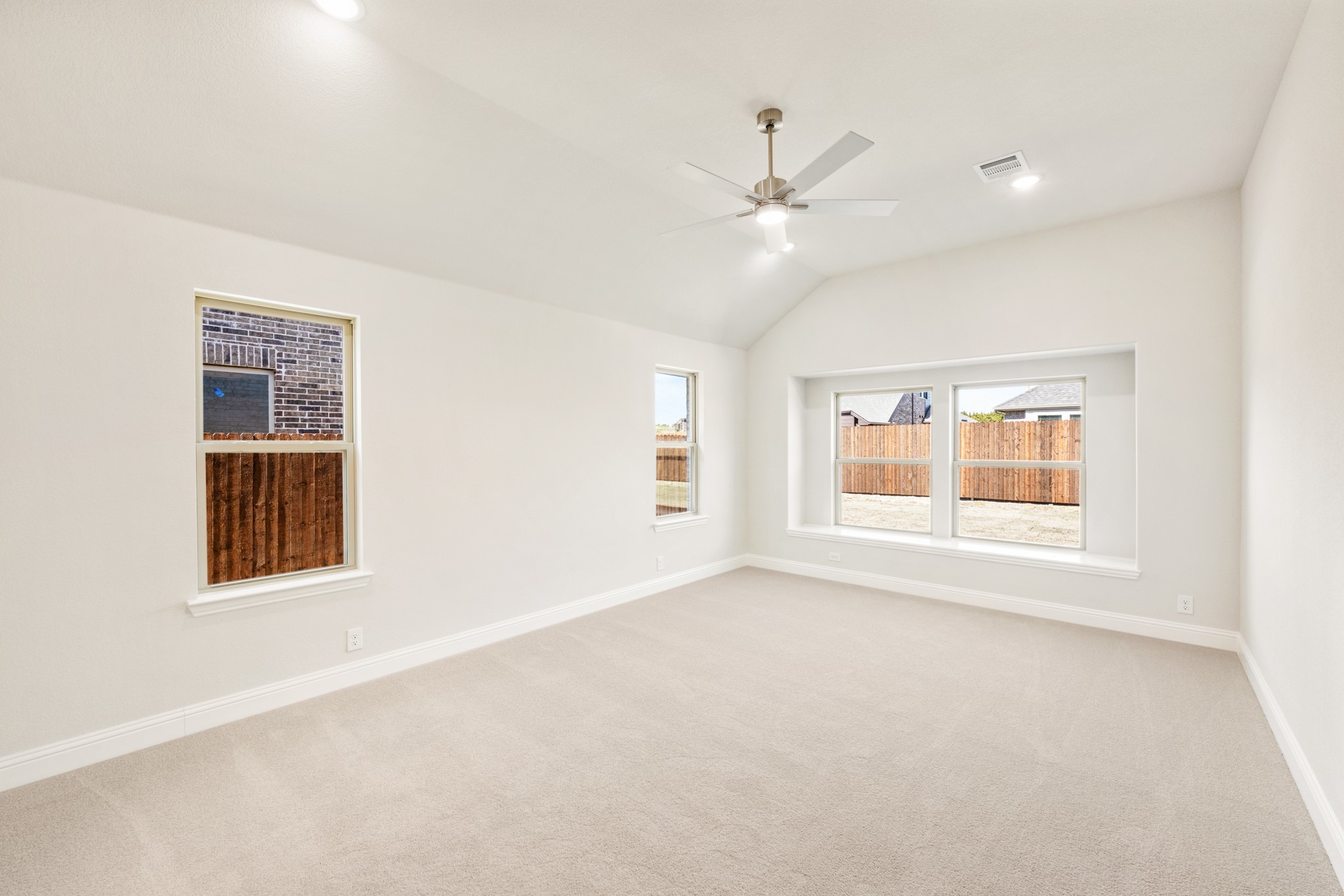 1605 Community Drive Cedar Hill TX 75116