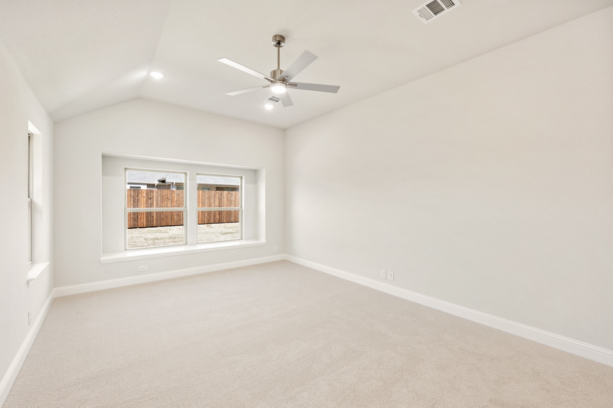 1605 Community Drive Cedar Hill TX 75116