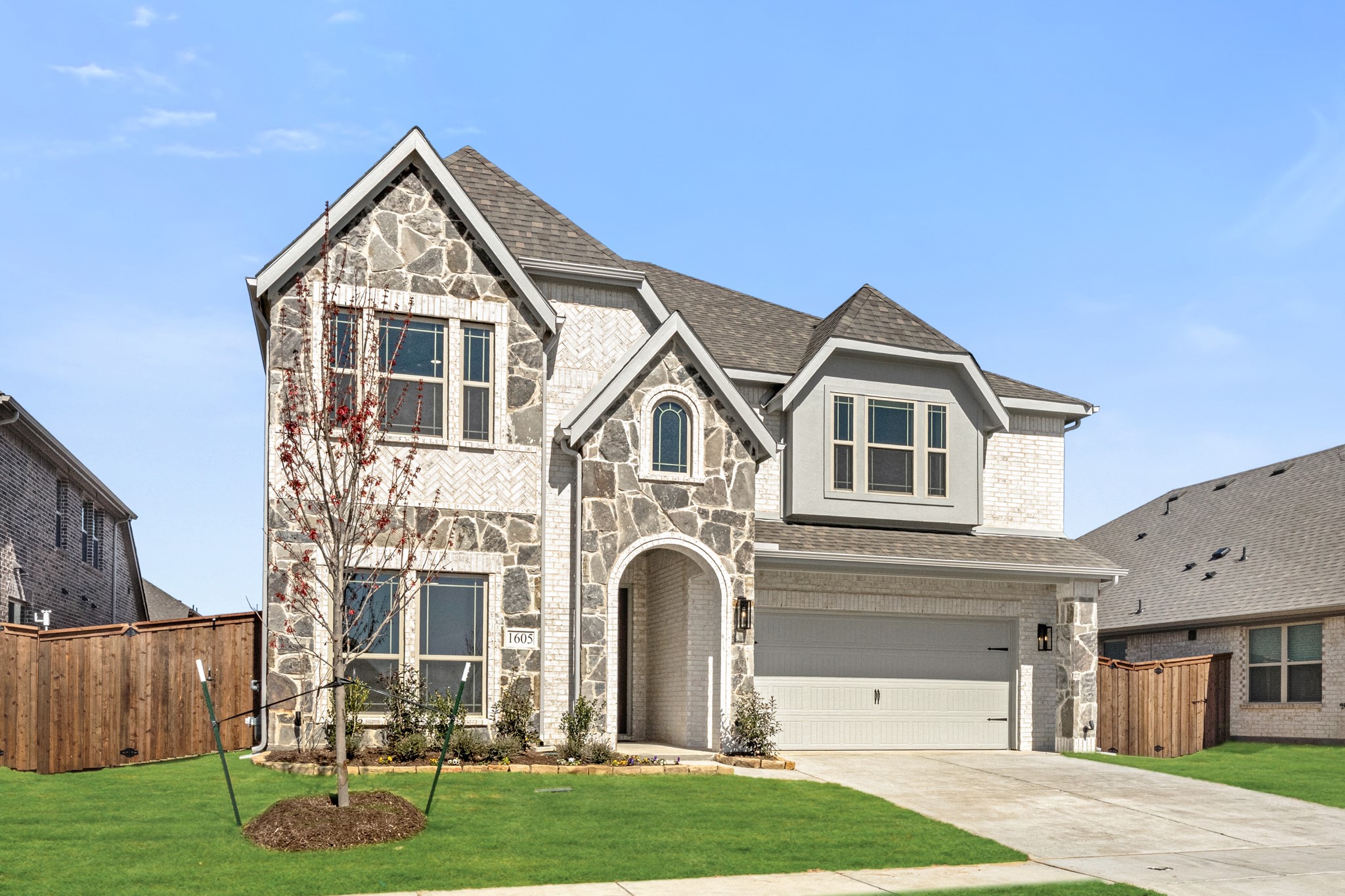 1605 Community Drive Cedar Hill TX 75116