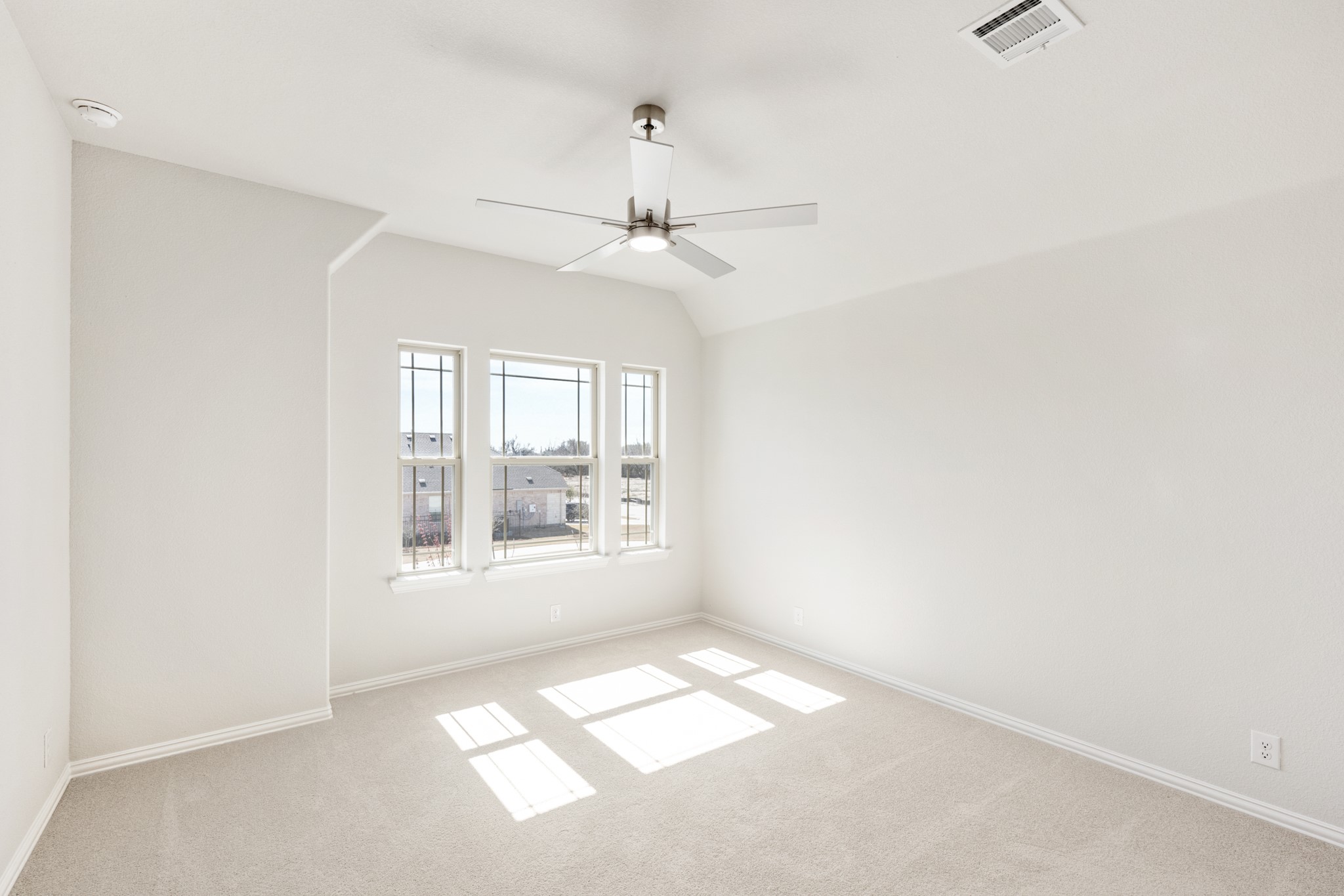 1605 Community Drive Cedar Hill TX 75116