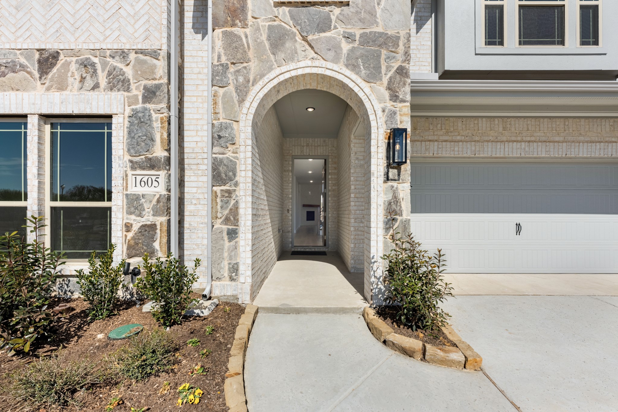 1605 Community Drive Cedar Hill TX 75116