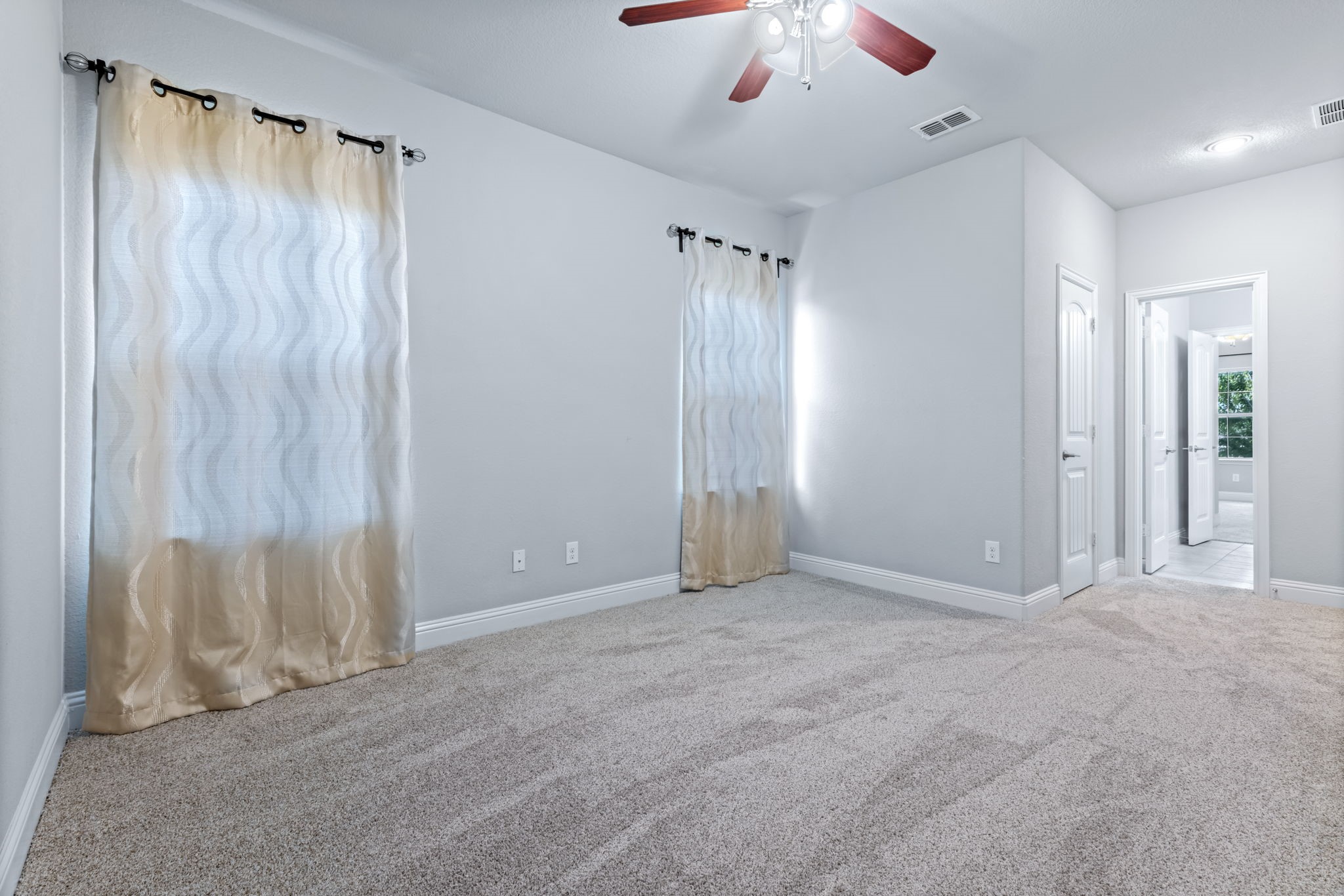 5119 Montego Bay Drive Irving TX 75038