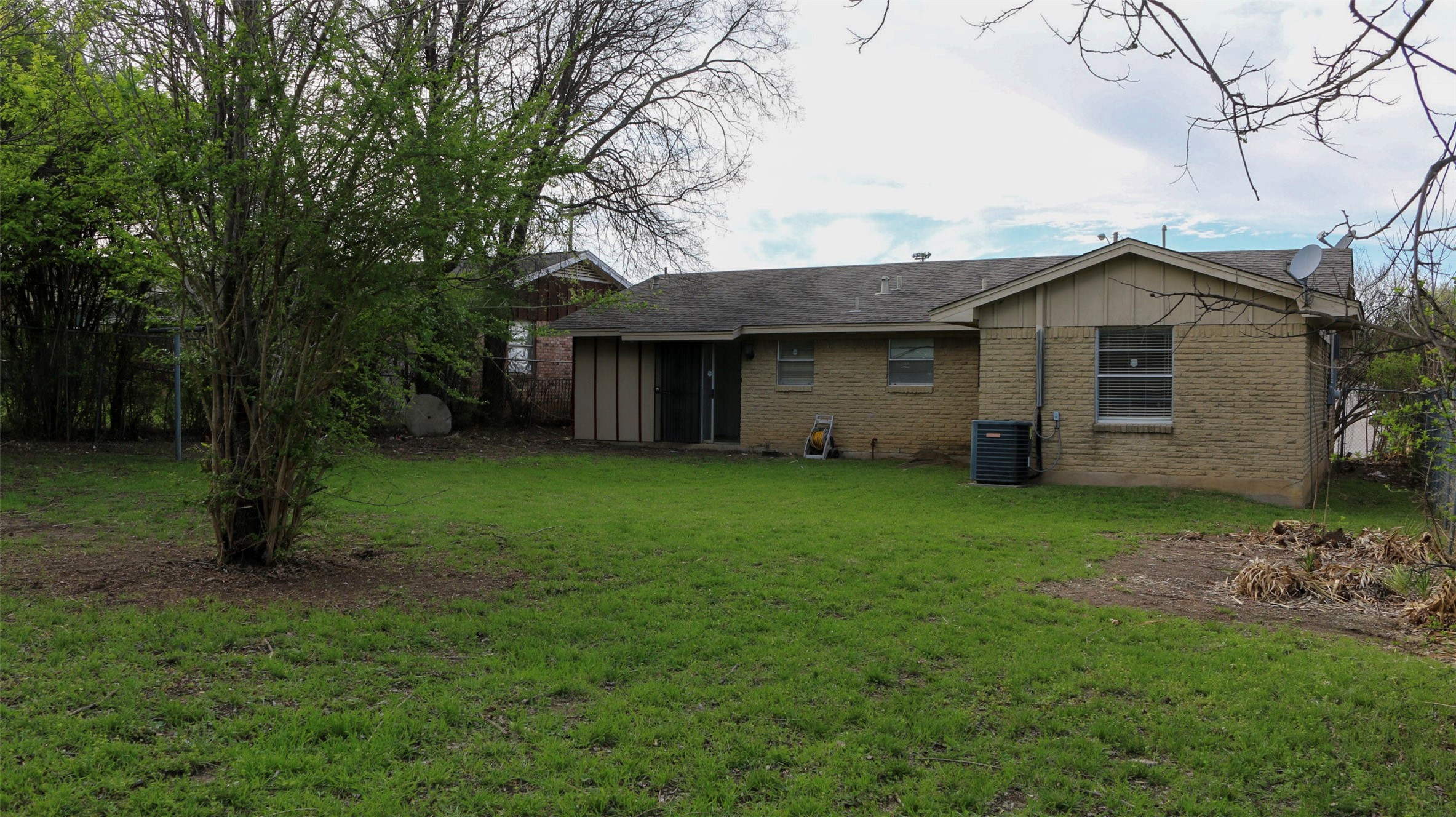 3458 Tioga Street Dallas TX 75241