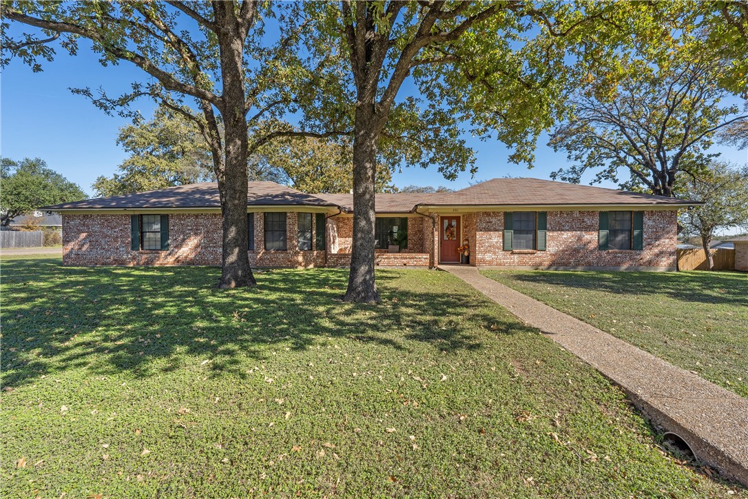 201 Sherwood Oaks Drive Waco TX 76705