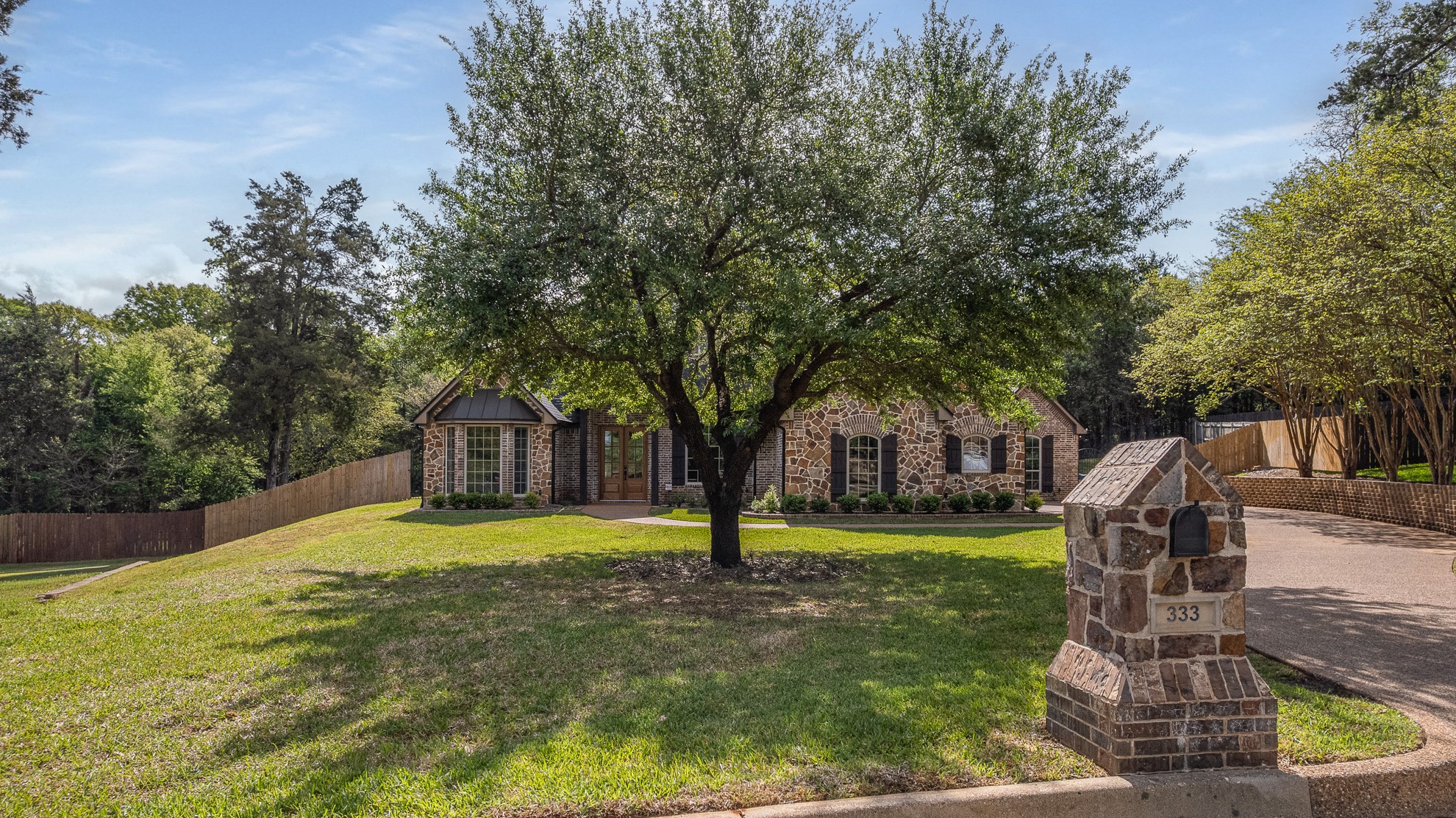 333 Hines Crossing Bullard TX 75757