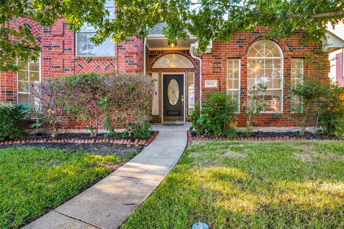 1650 Glenmore Drive Lewisville TX 75077