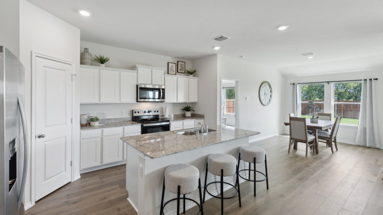 454 Sebastian Lane Waxahachie TX 75165