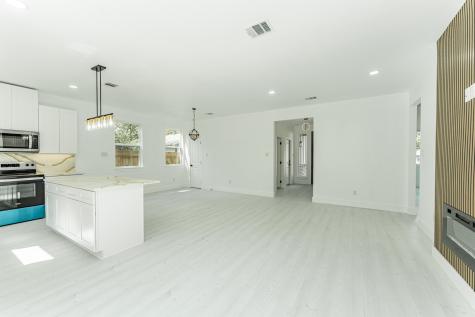 206 Ross Street W Sulphur Springs TX 75482