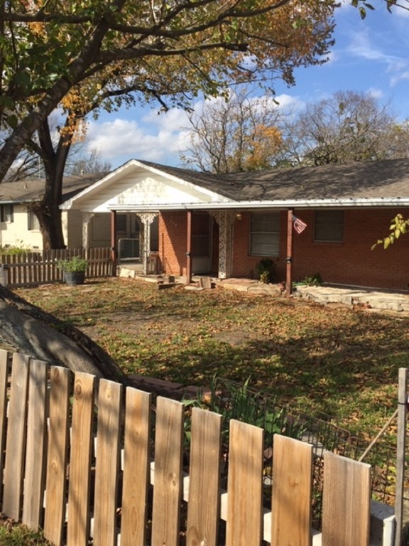 222 W Marshall Street Palmer TX 75152