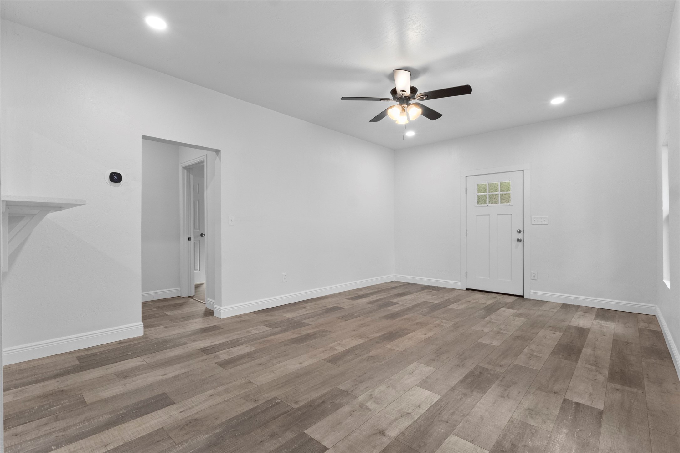1017 E Washington Street Paris TX 75460