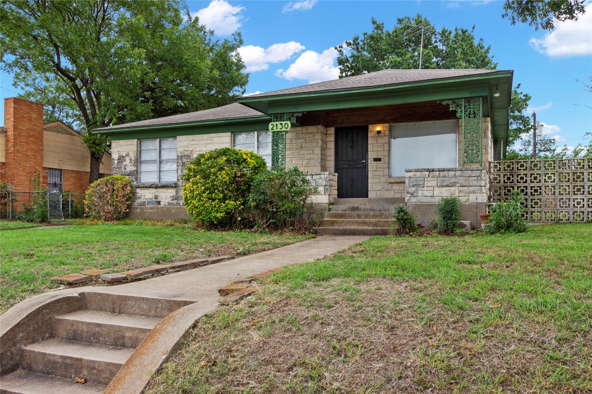 2130 Van Cleave Drive Dallas TX 75216