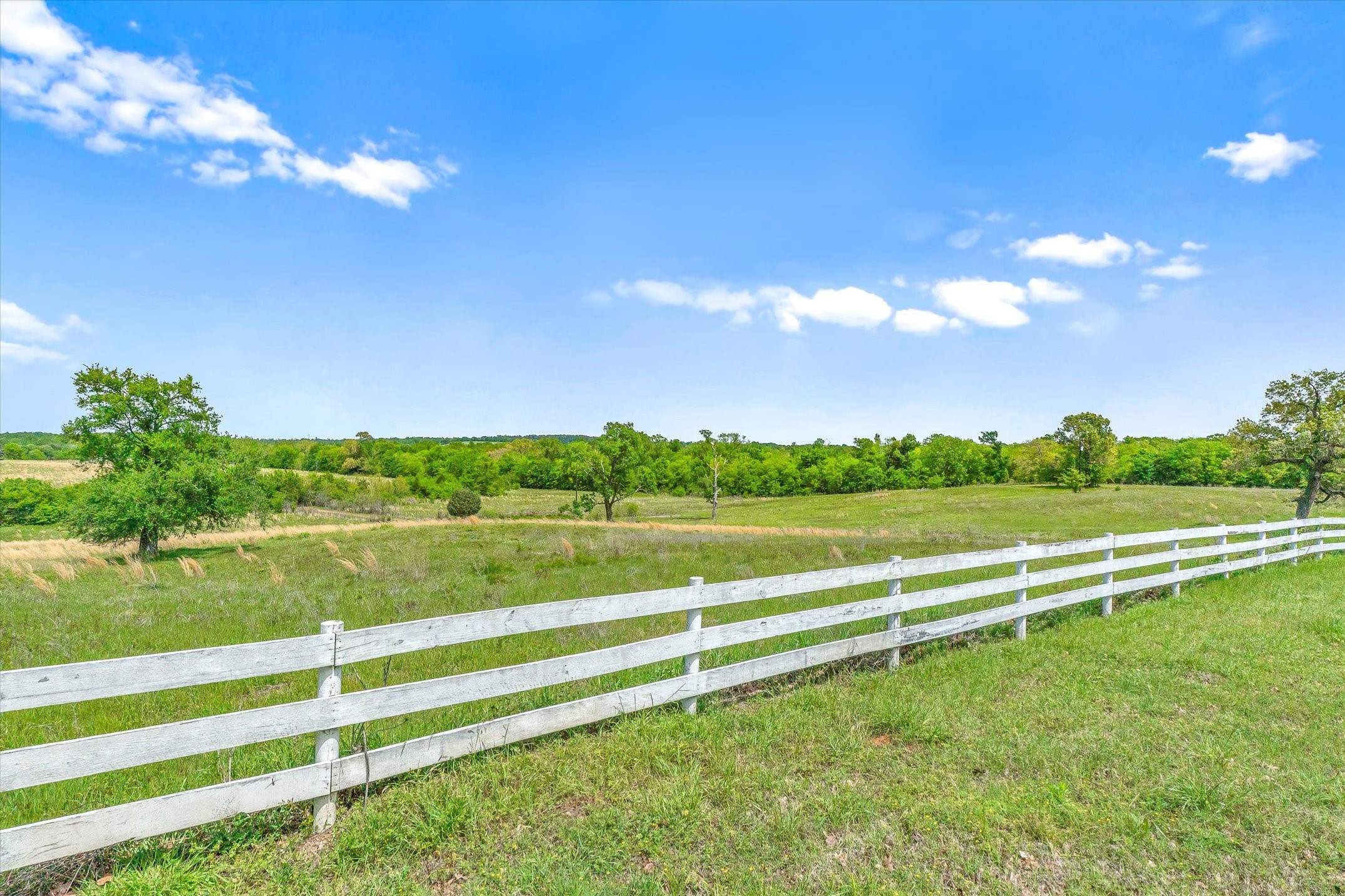 1421 Vz County Road 2319 Canton TX 75103