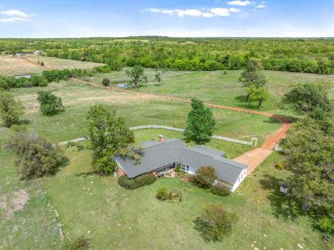 1421 Vz County Road 2319 Canton TX 75103