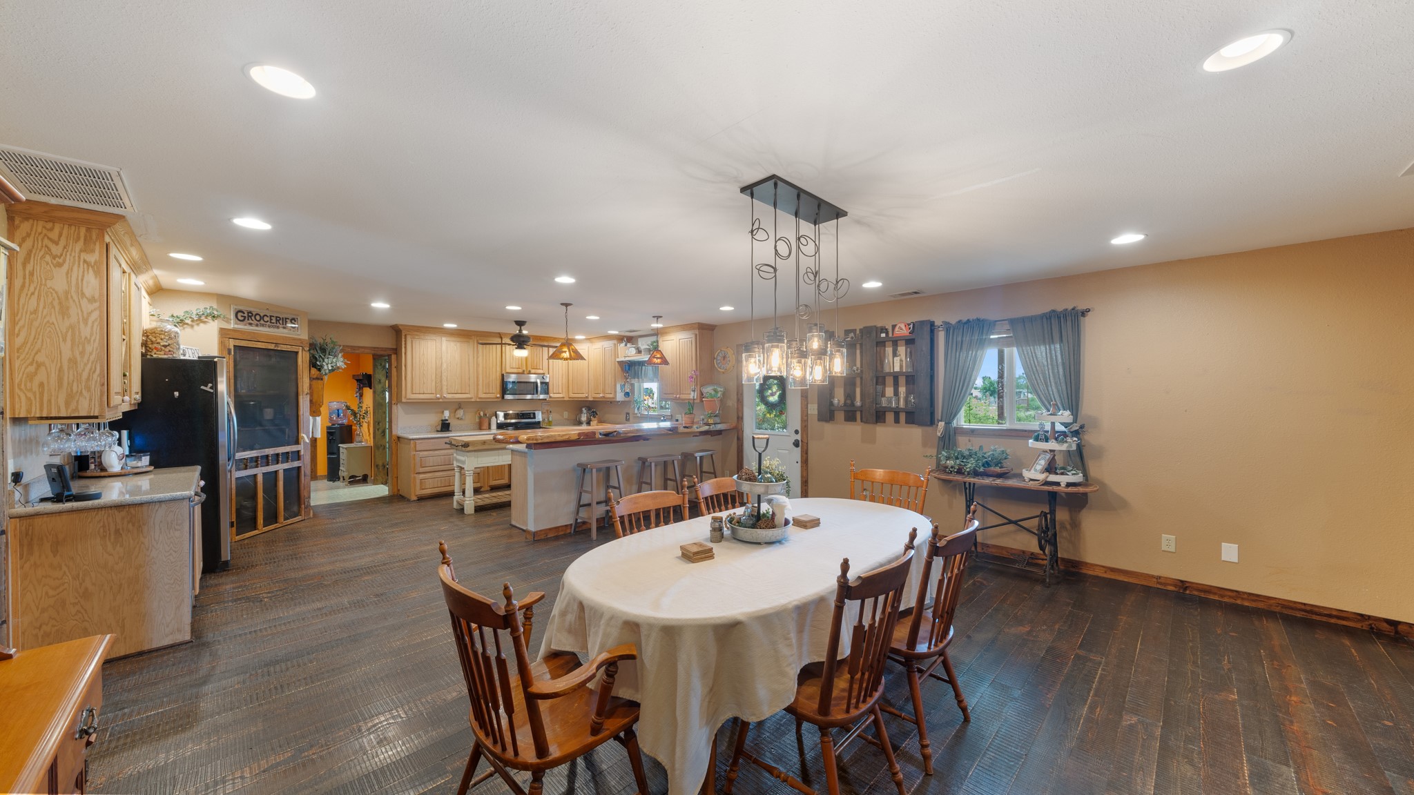 5801 County Road 4128 Scurry TX 75158