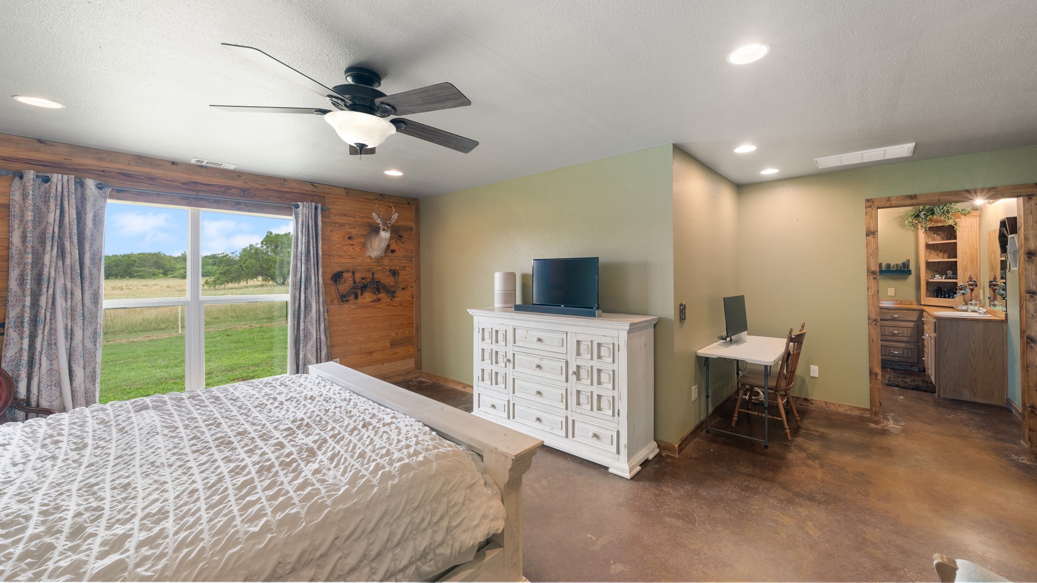 5801 County Road 4128 Scurry TX 75158