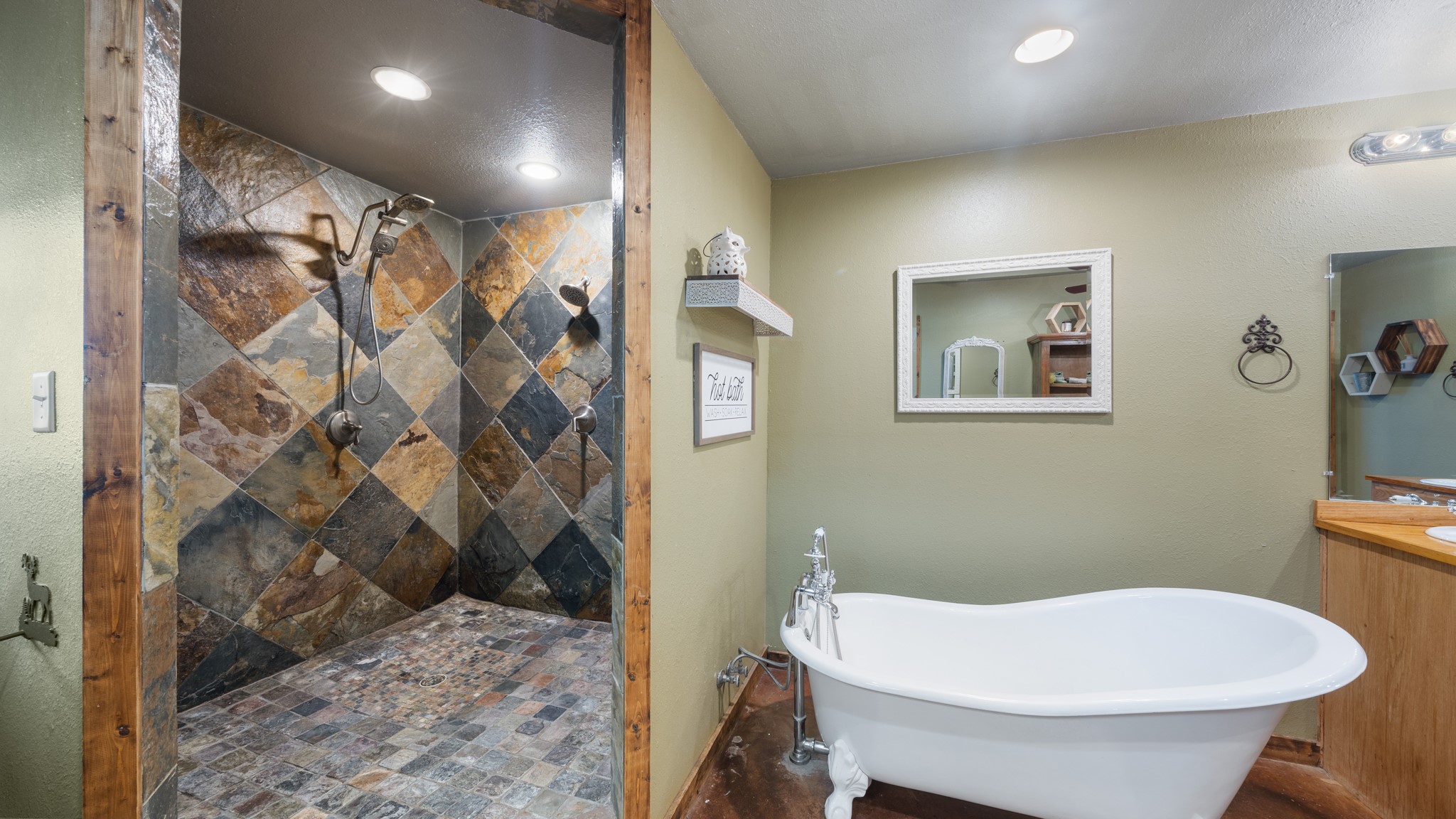 5801 County Road 4128 Scurry TX 75158
