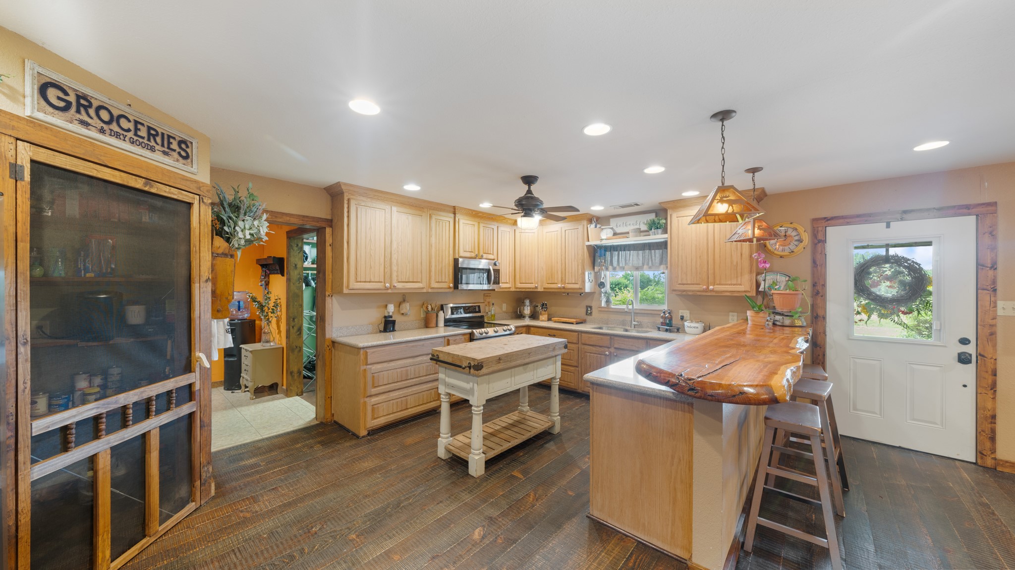5801 County Road 4128 Scurry TX 75158