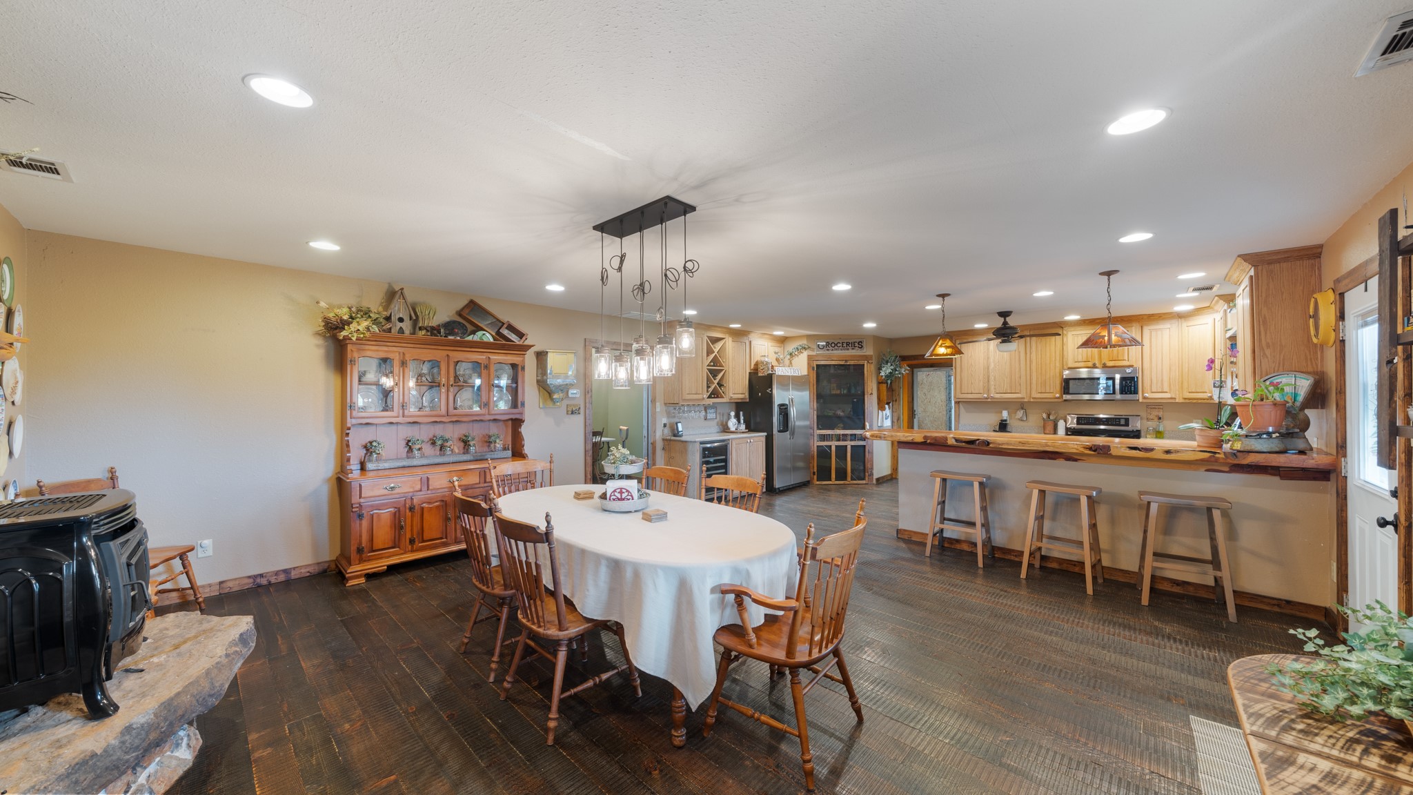 5801 County Road 4128 Scurry TX 75158