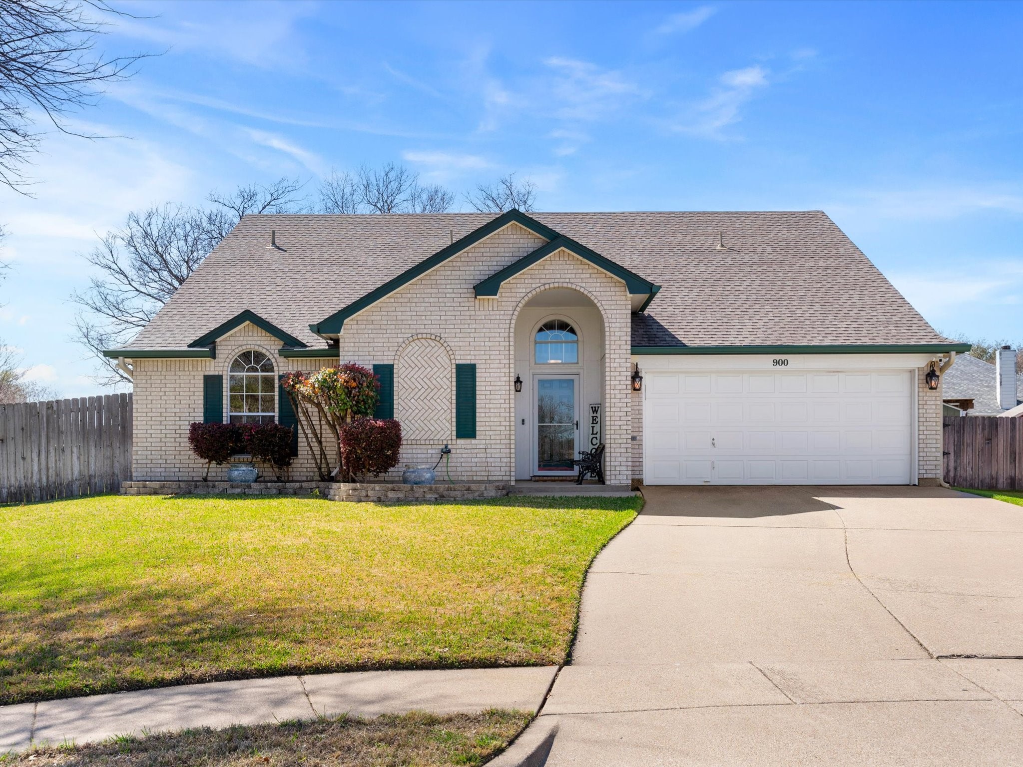 900 Fenway Lane Saginaw TX 76179