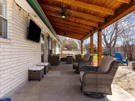 900 Fenway Lane Saginaw TX 76179