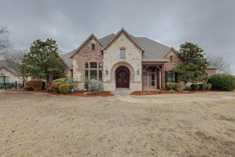 5821 Castle Way Midlothian TX 76065