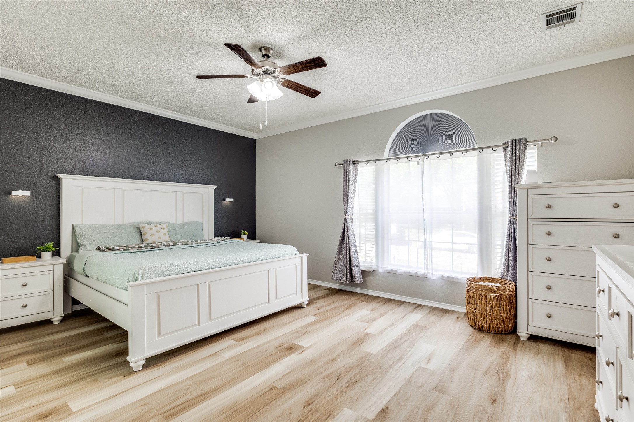 2236 Grinelle Drive Plano TX 75025