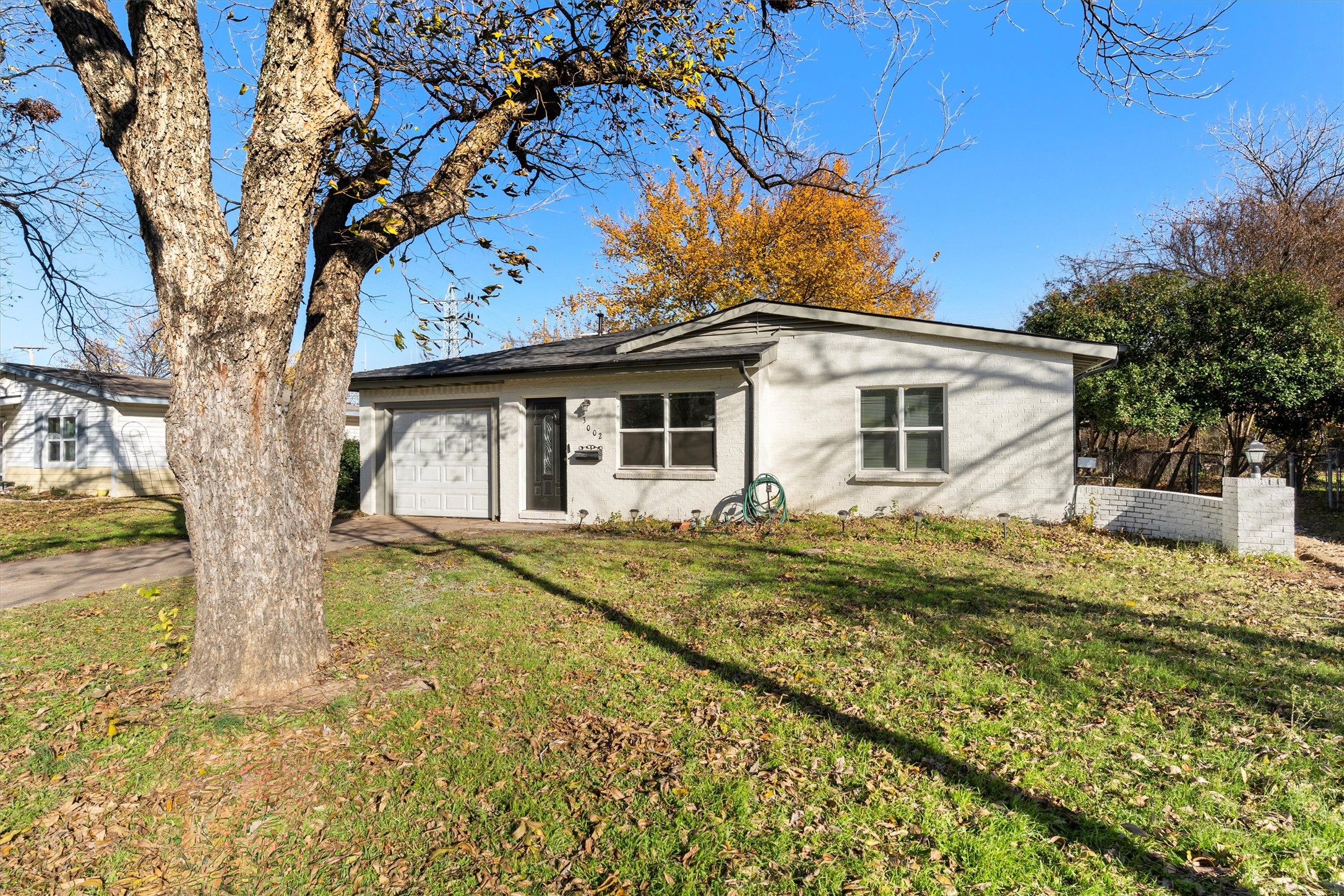3002 Elm Park Richland Hills TX 76118