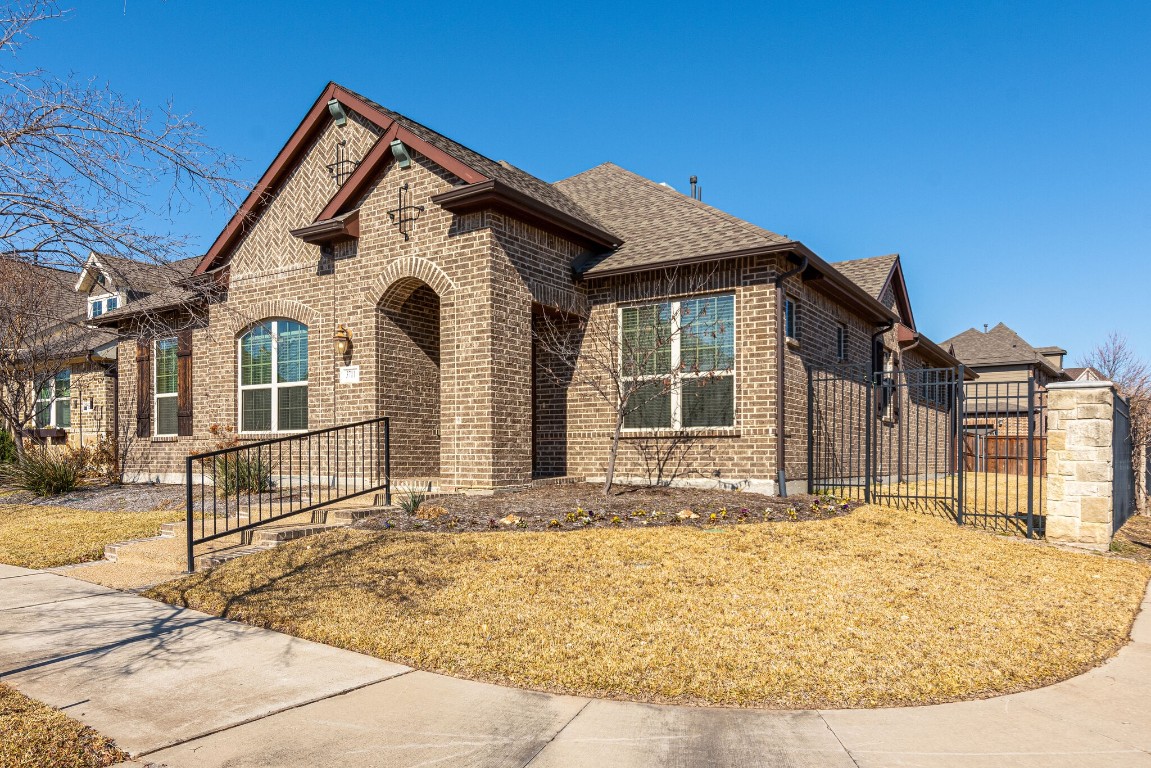 3711 Plum Vista Place Arlington TX 76005