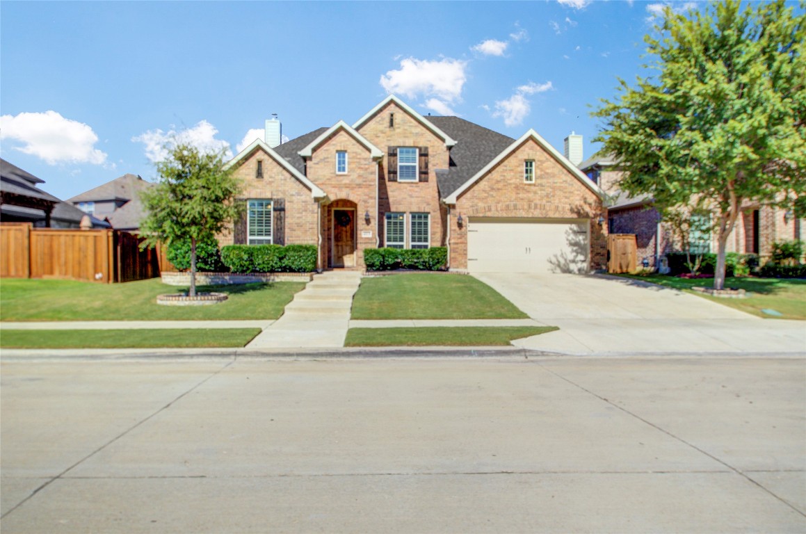 413 Lomax Lane Fort Worth TX 76131