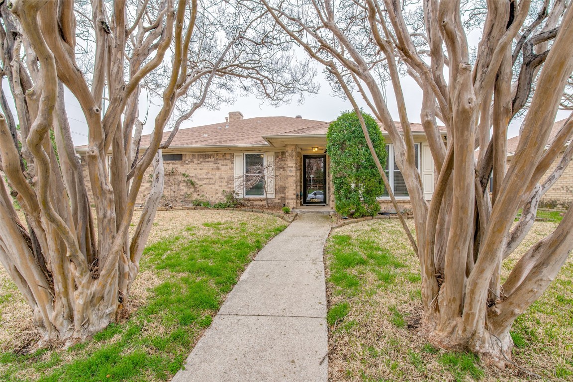 2206 Saharah Drive Garland TX 75044