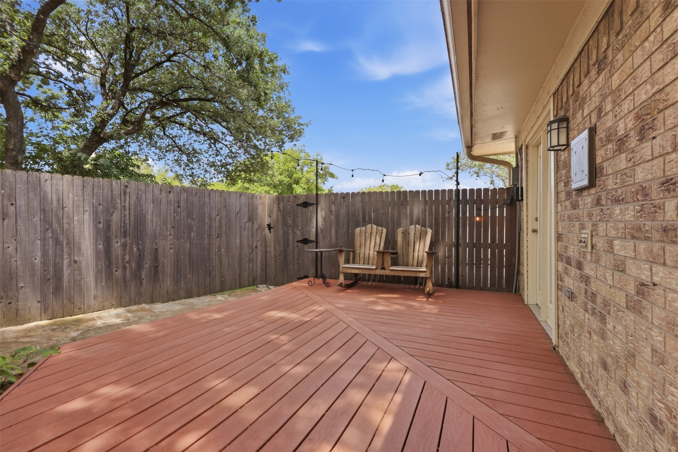 1902 Red Cypress Court Arlington TX 76012