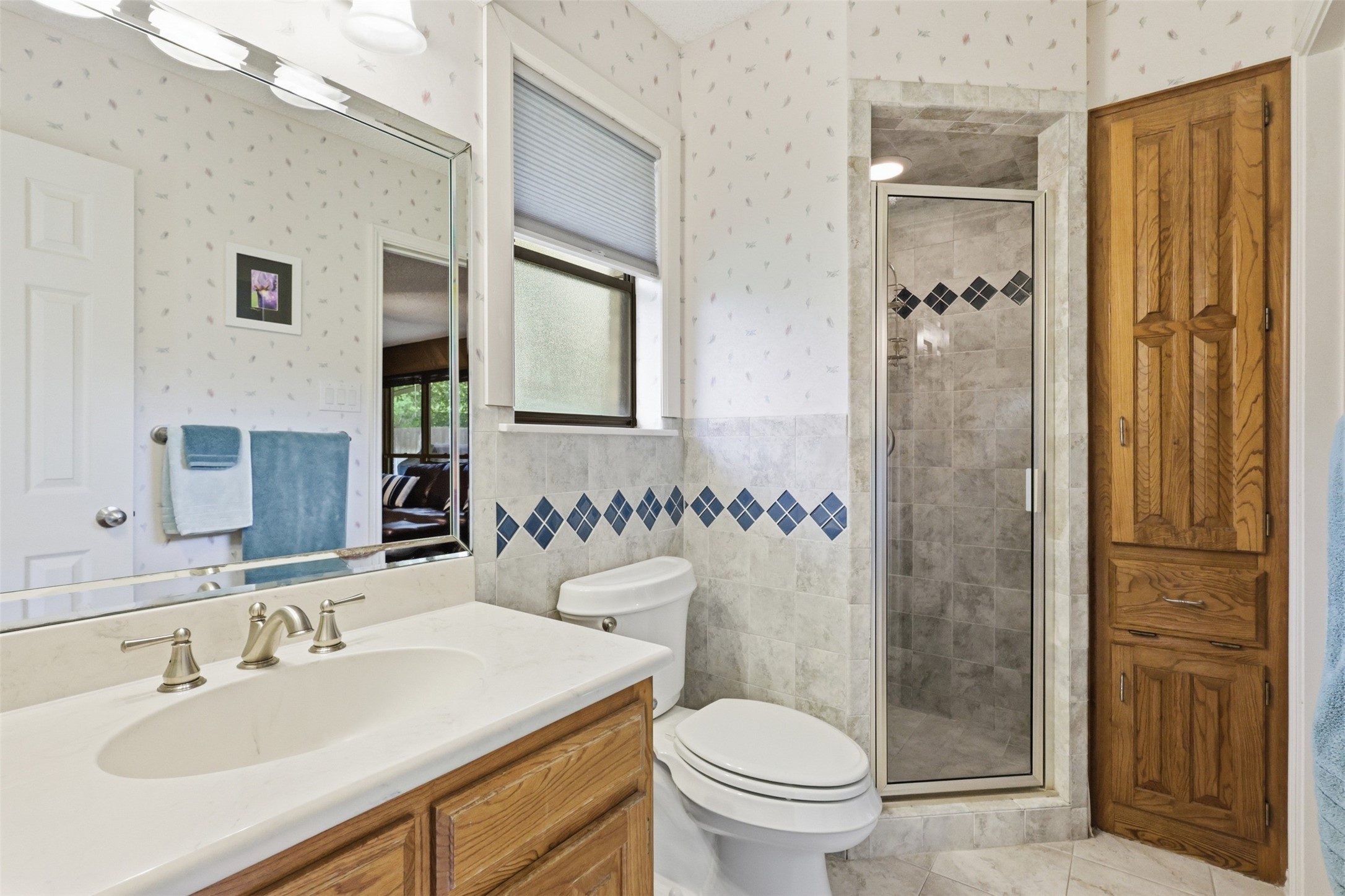 1902 Red Cypress Court Arlington TX 76012