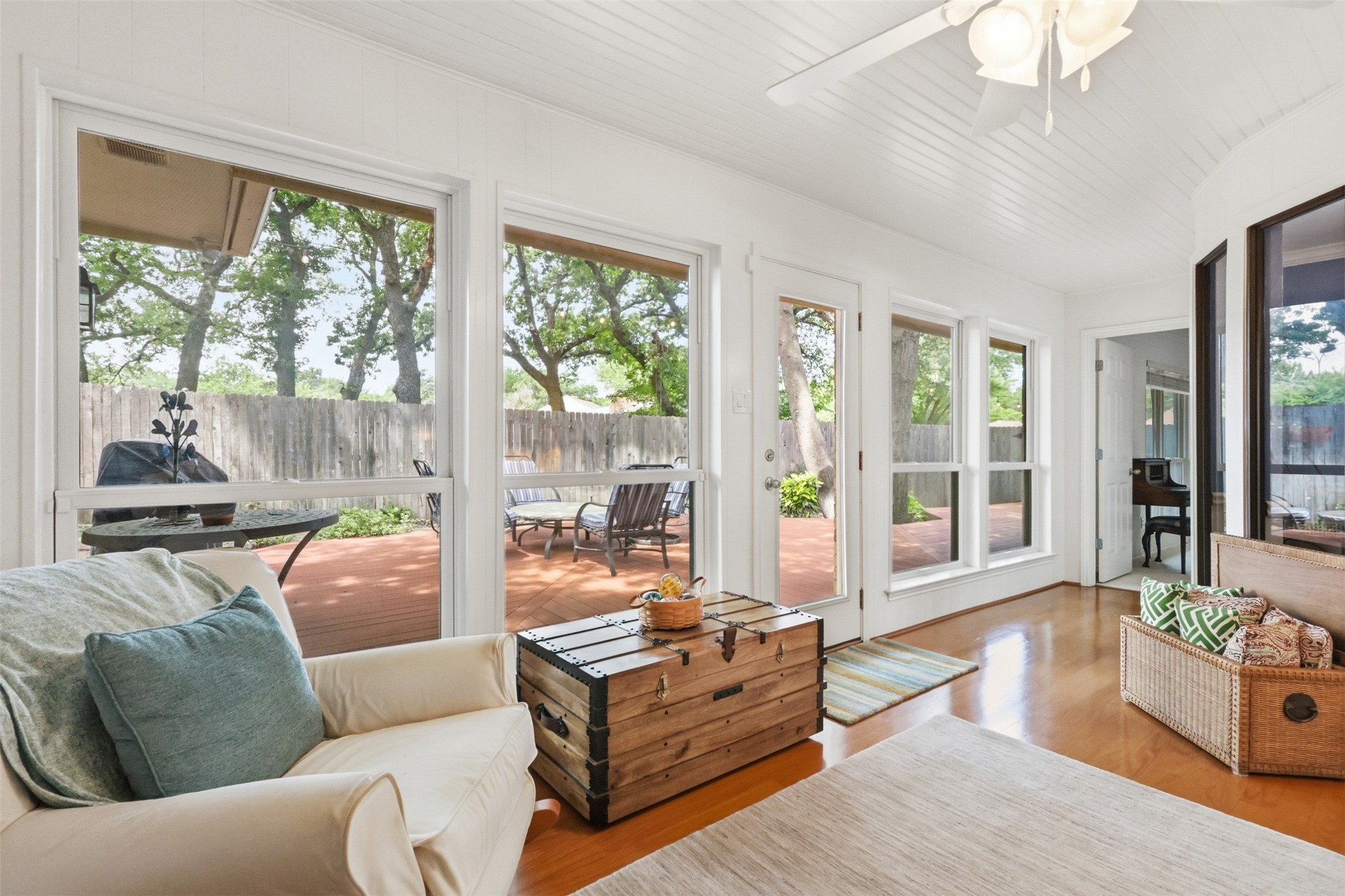 1902 Red Cypress Court Arlington TX 76012