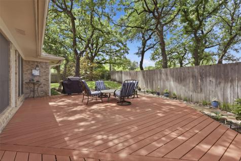 1902 Red Cypress Court Arlington TX 76012