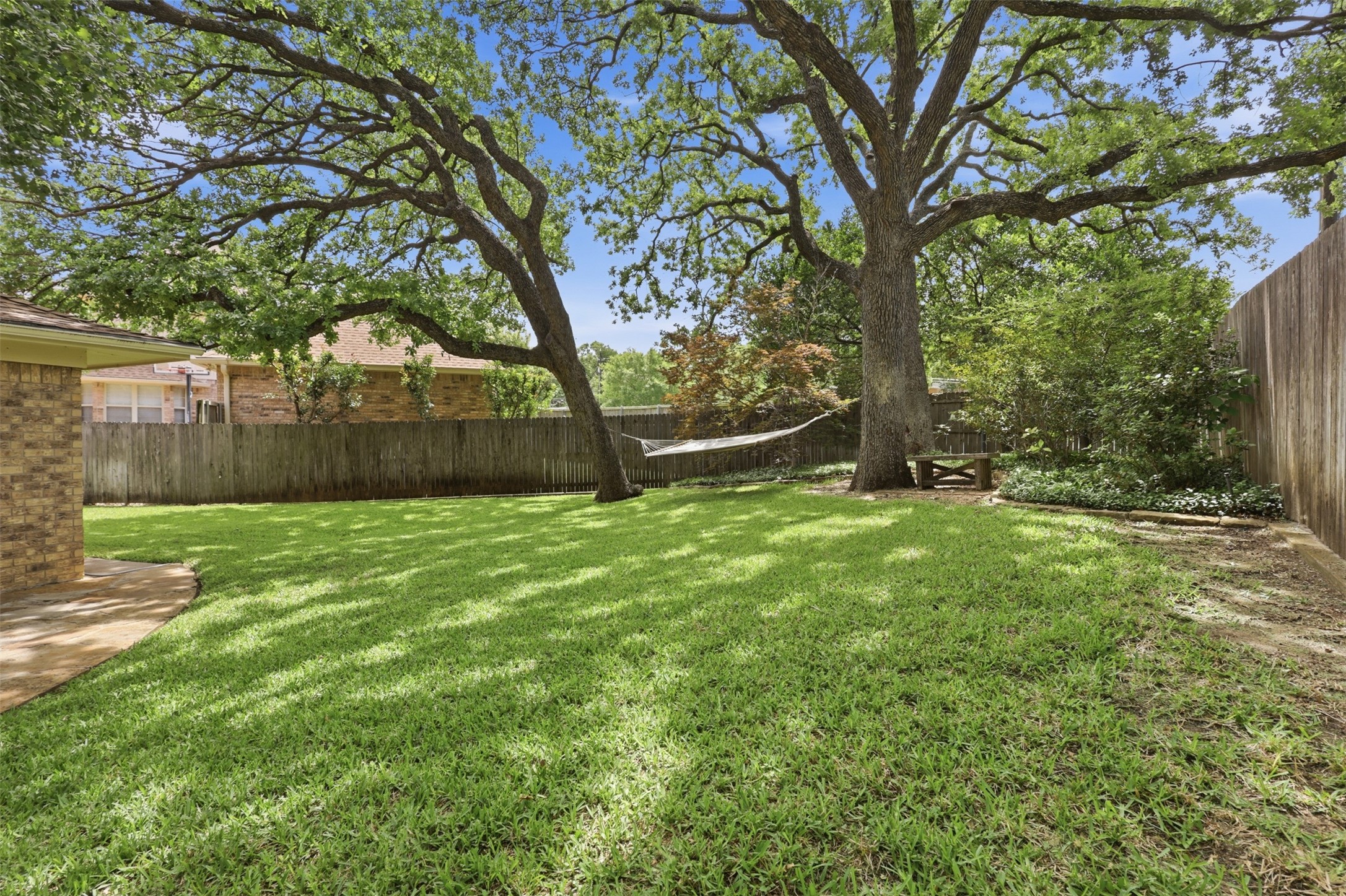 1902 Red Cypress Court Arlington TX 76012