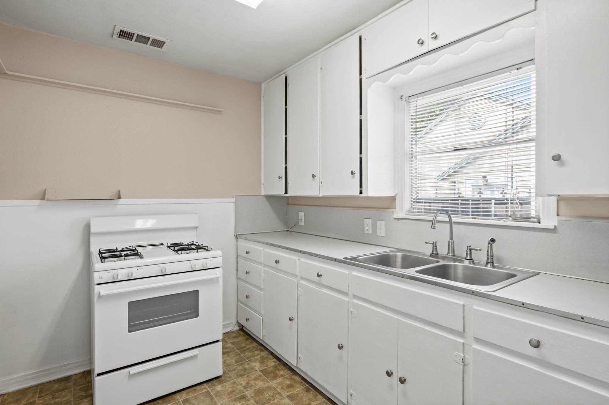 3409 Dalford Street Fort Worth TX 76111