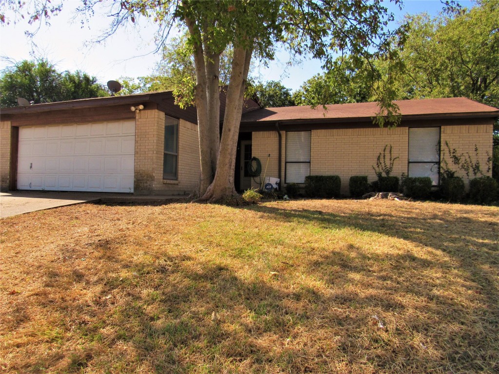 1909 Steinburg Lane Fort Worth TX 76134