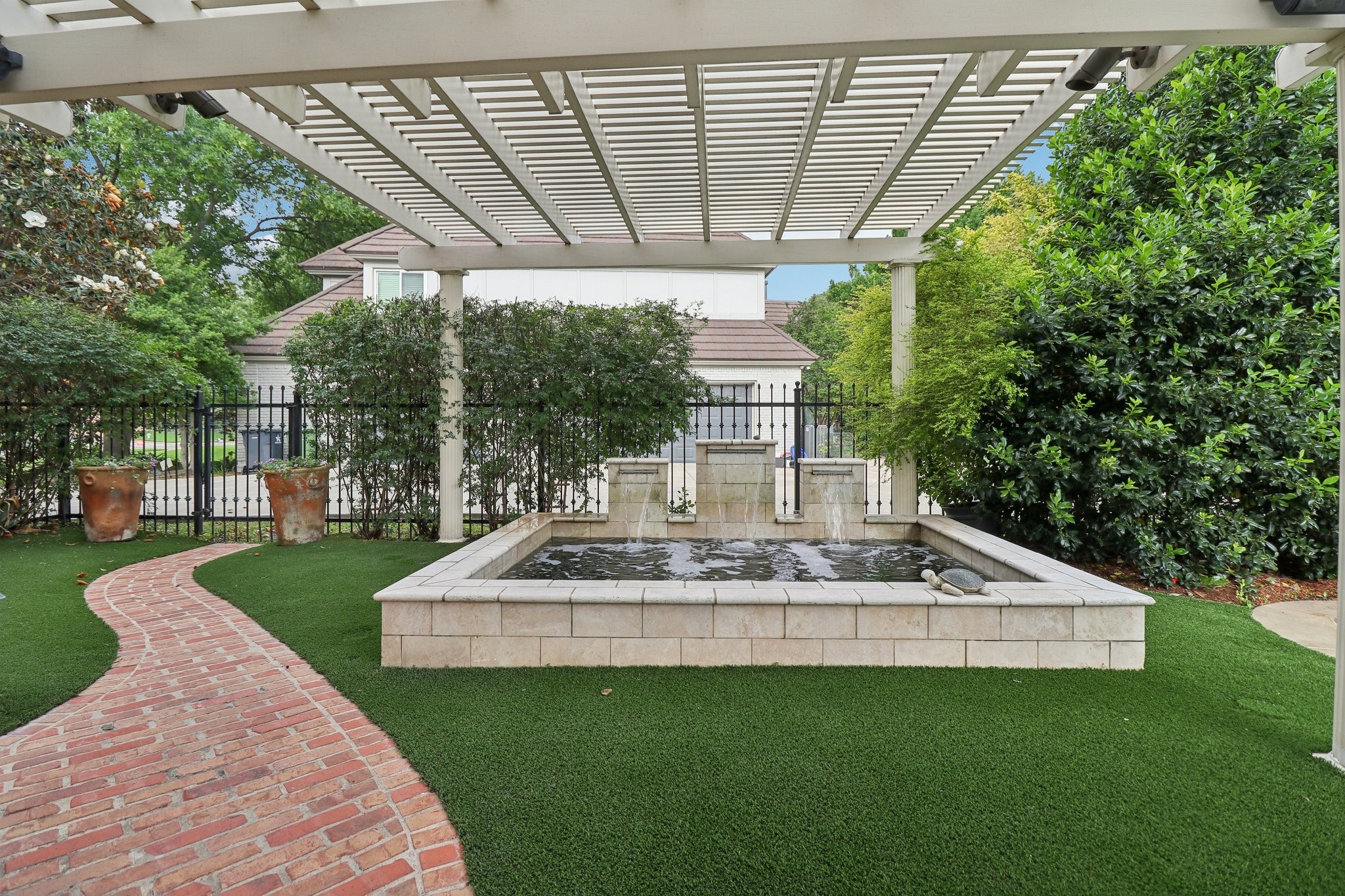 3109 Shadow Drive W Arlington TX 76006
