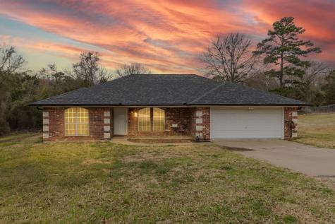 130 County Road 2312 Mineola TX 75773