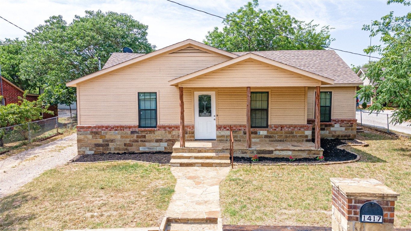 1417 W Bankhead Highway Weatherford TX 76086