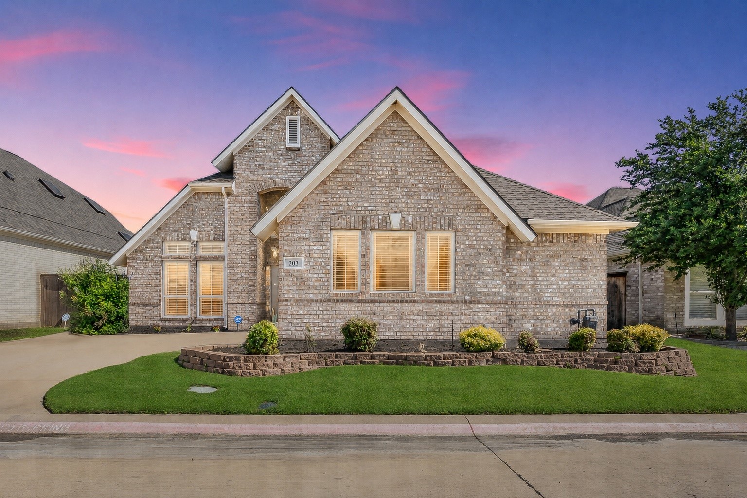 203 Arbor Park Drive Euless TX 76039