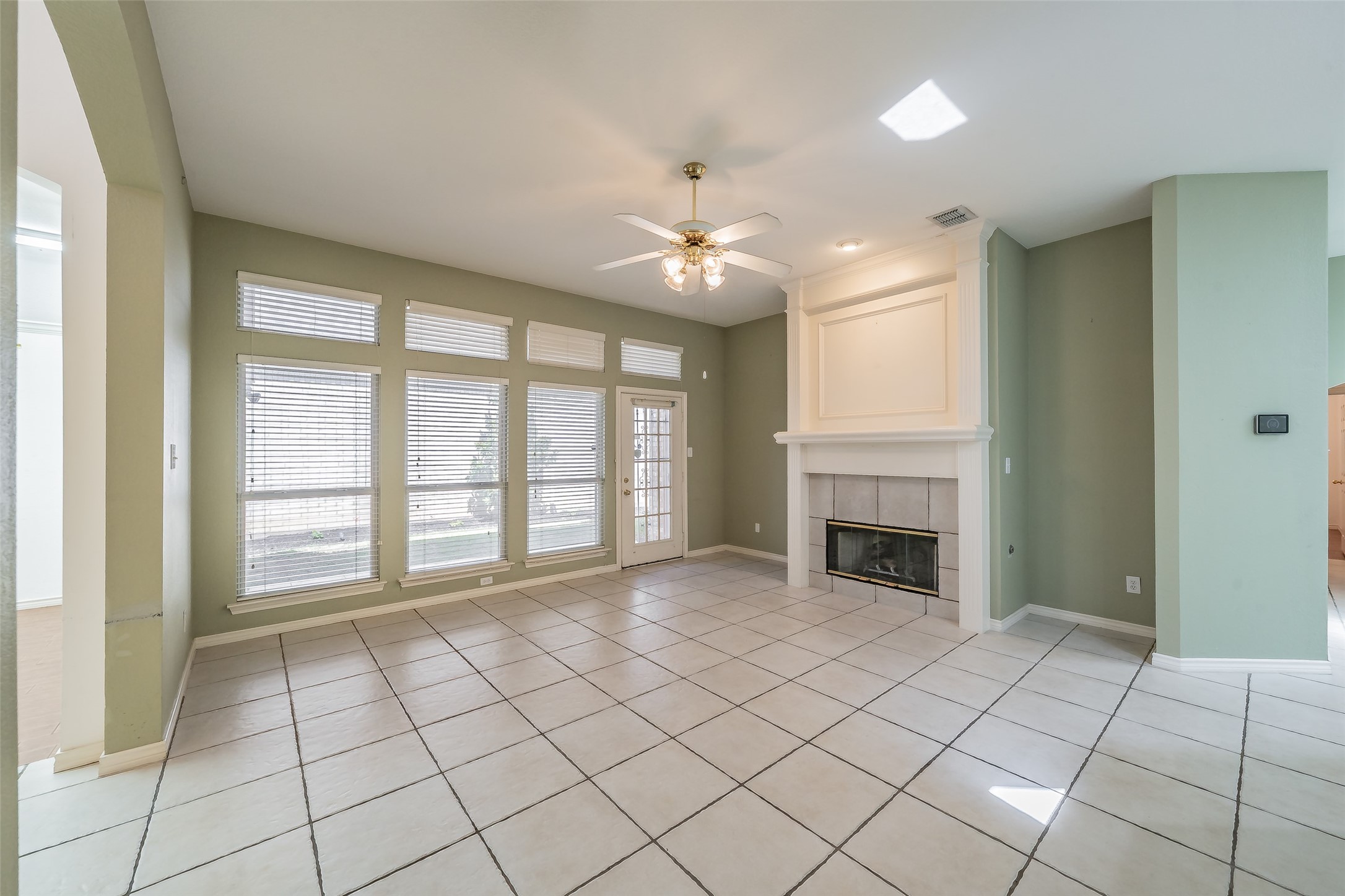 203 Arbor Park Drive Euless TX 76039