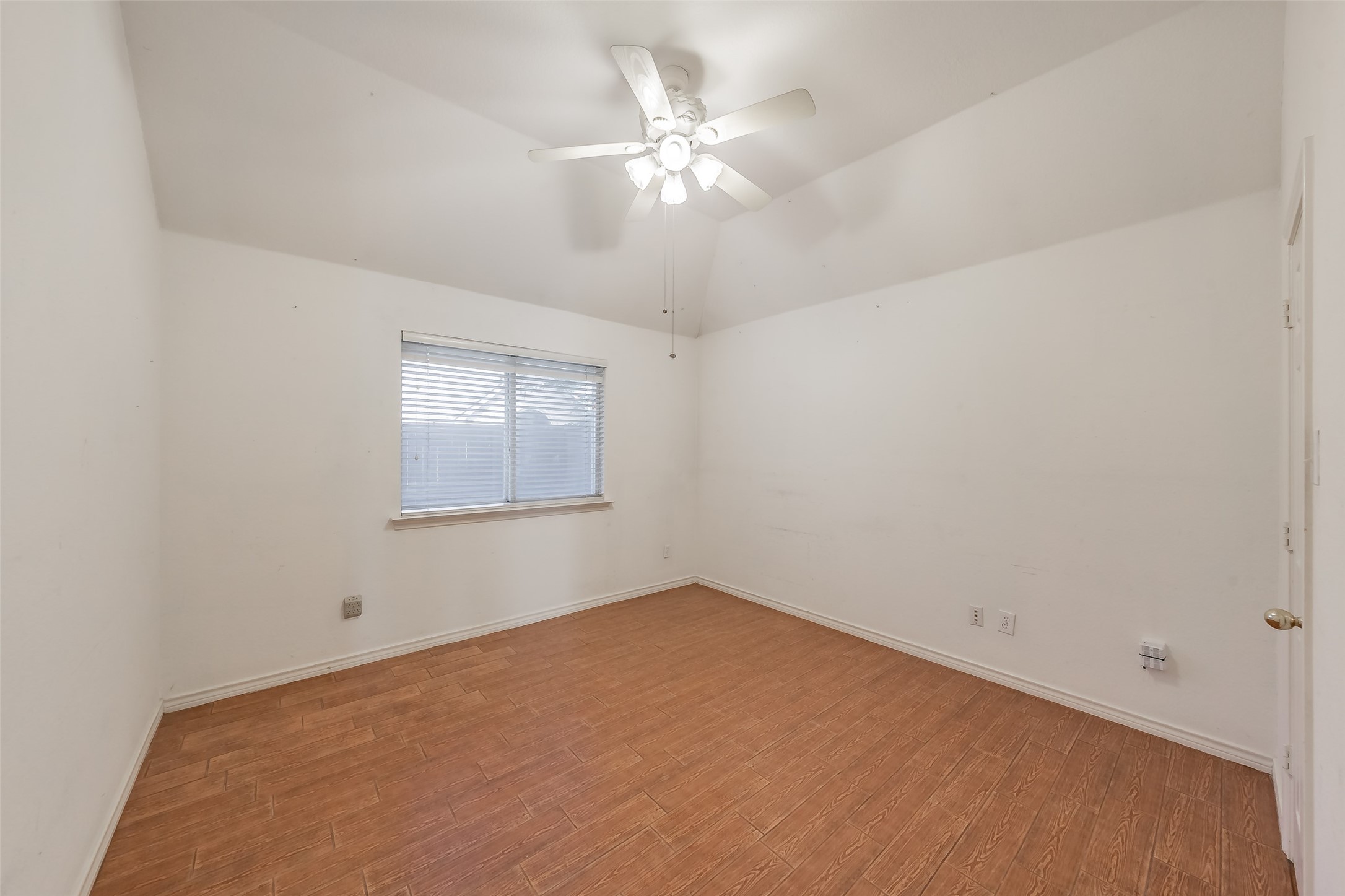 203 Arbor Park Drive Euless TX 76039