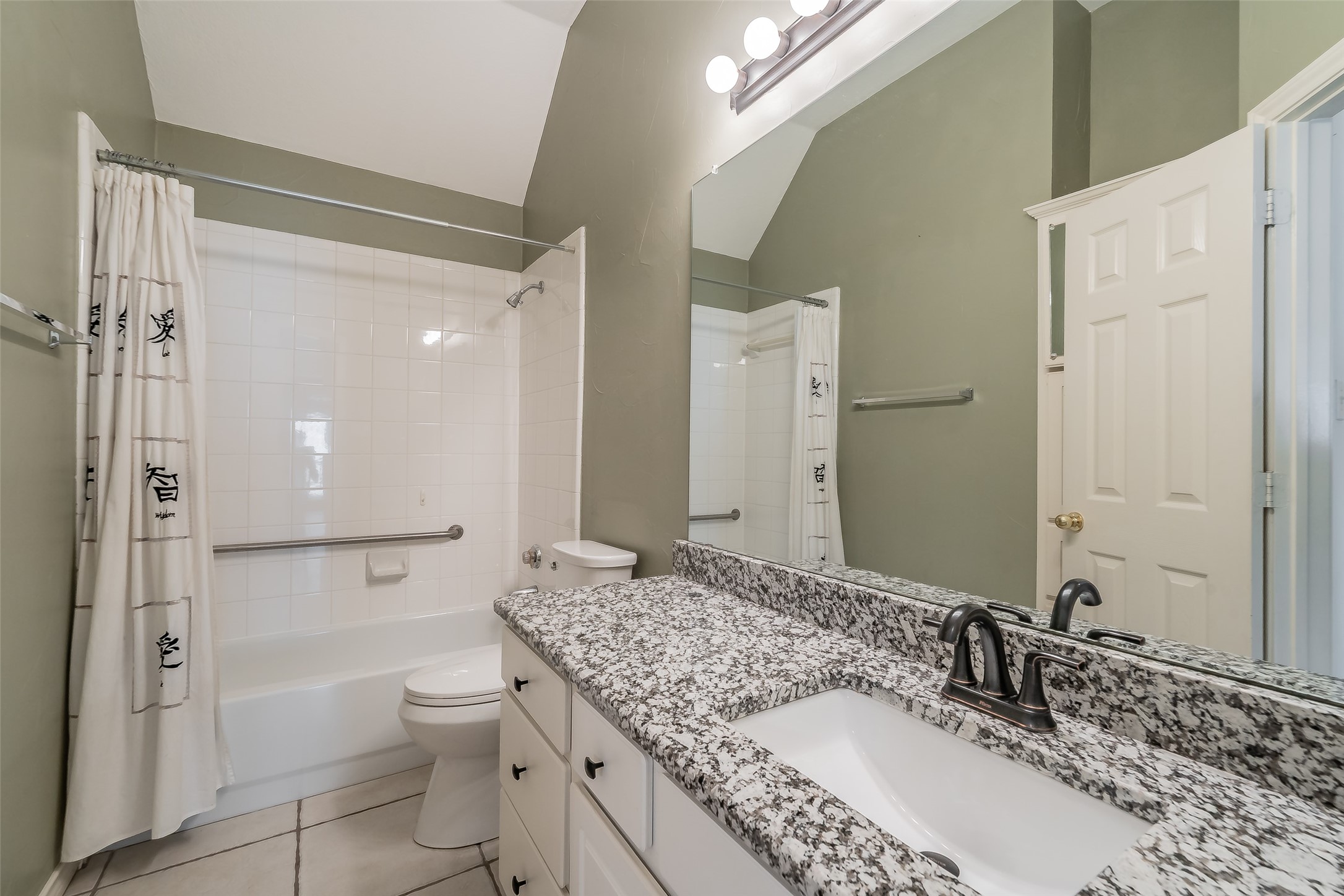 203 Arbor Park Drive Euless TX 76039