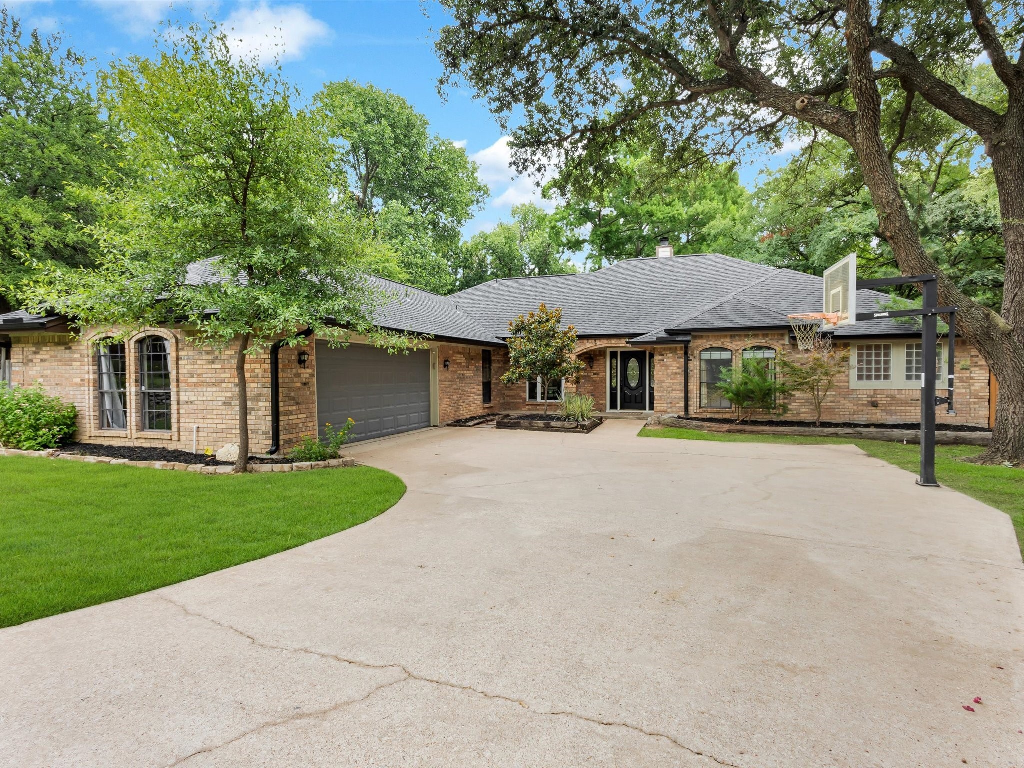 7409 Lochwood Court Fort Worth TX 76179