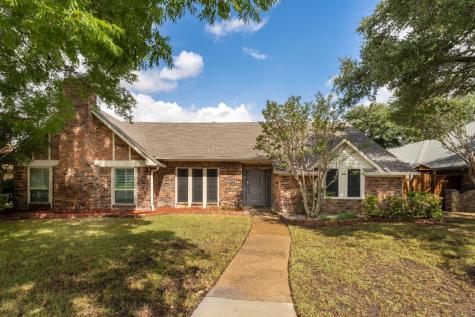 2105 Cross Bend Road Plano TX 75023