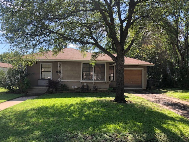 4824 Roanoke Street Fort Worth TX 76116