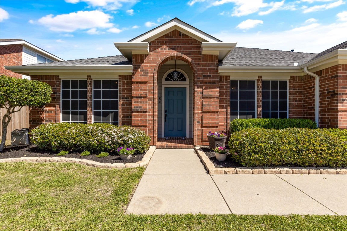 106 Londonderry Lane Mansfield TX 76063