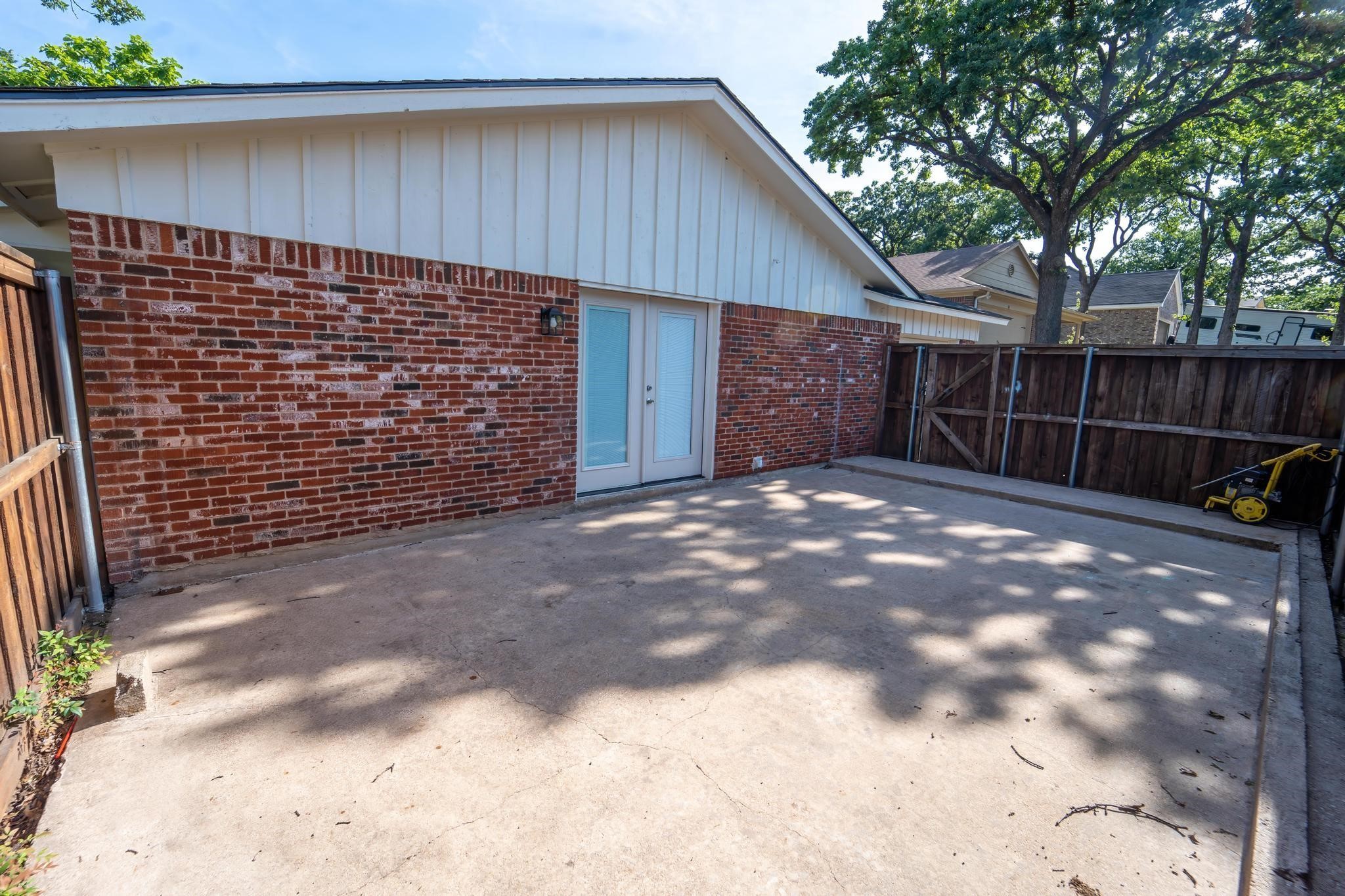 717 Magnolia Street Kennedale TX 76060