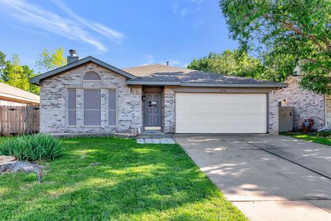6770 Prairie Hill Road S Fort Worth TX 76131